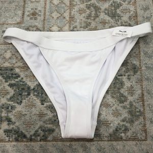 White ribbed bikini bottoms
